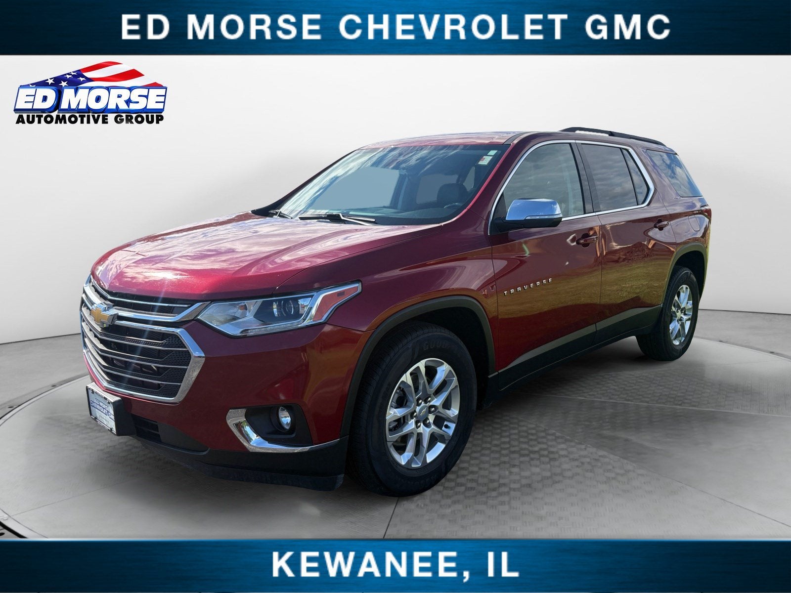 2021 Chevrolet Traverse LT Leather in Cajun Red Tintcoat — front three-quarter view